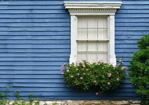 New Siding or a Fresh Coat of Paint? Choosing the Right Exterior Upgrade